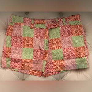 Vineyard Vines shorts